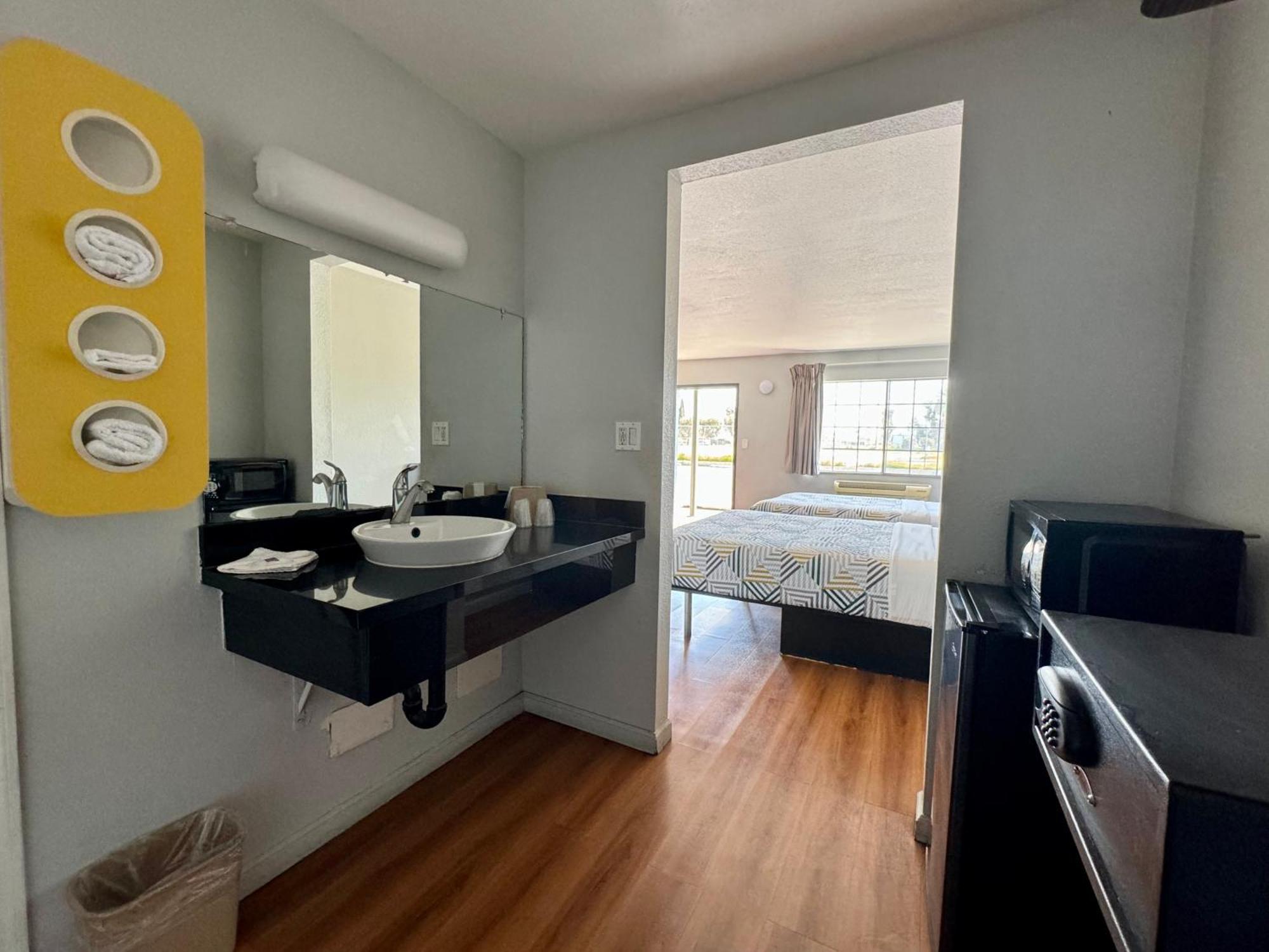 Motel 6-Delano, Ca Екстериор снимка