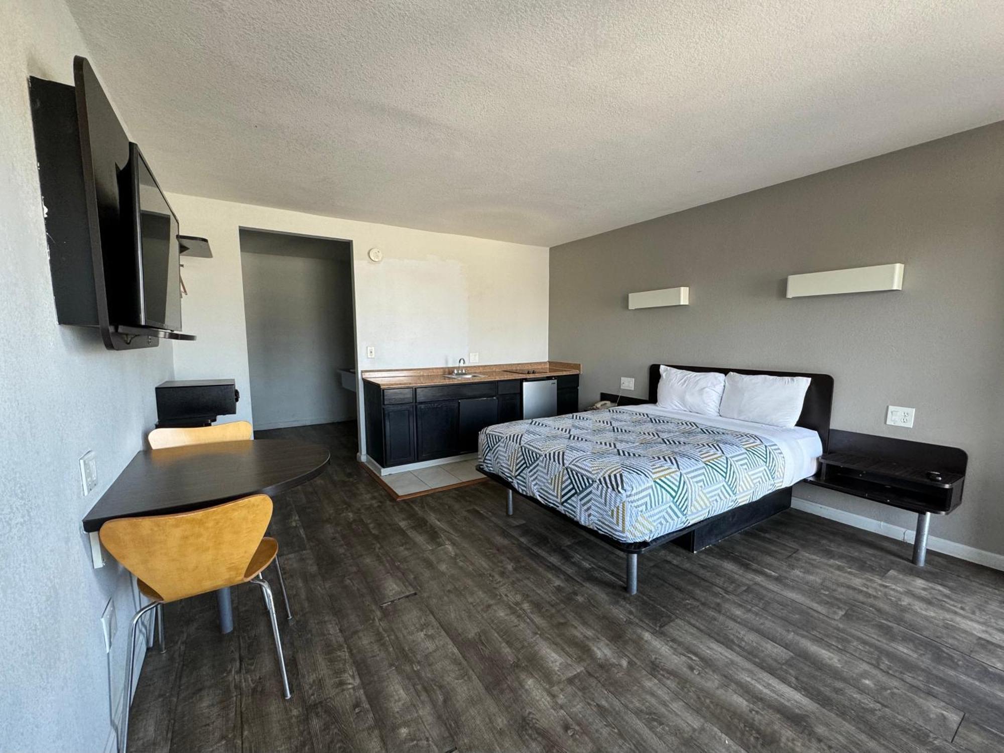 Motel 6-Delano, Ca Екстериор снимка