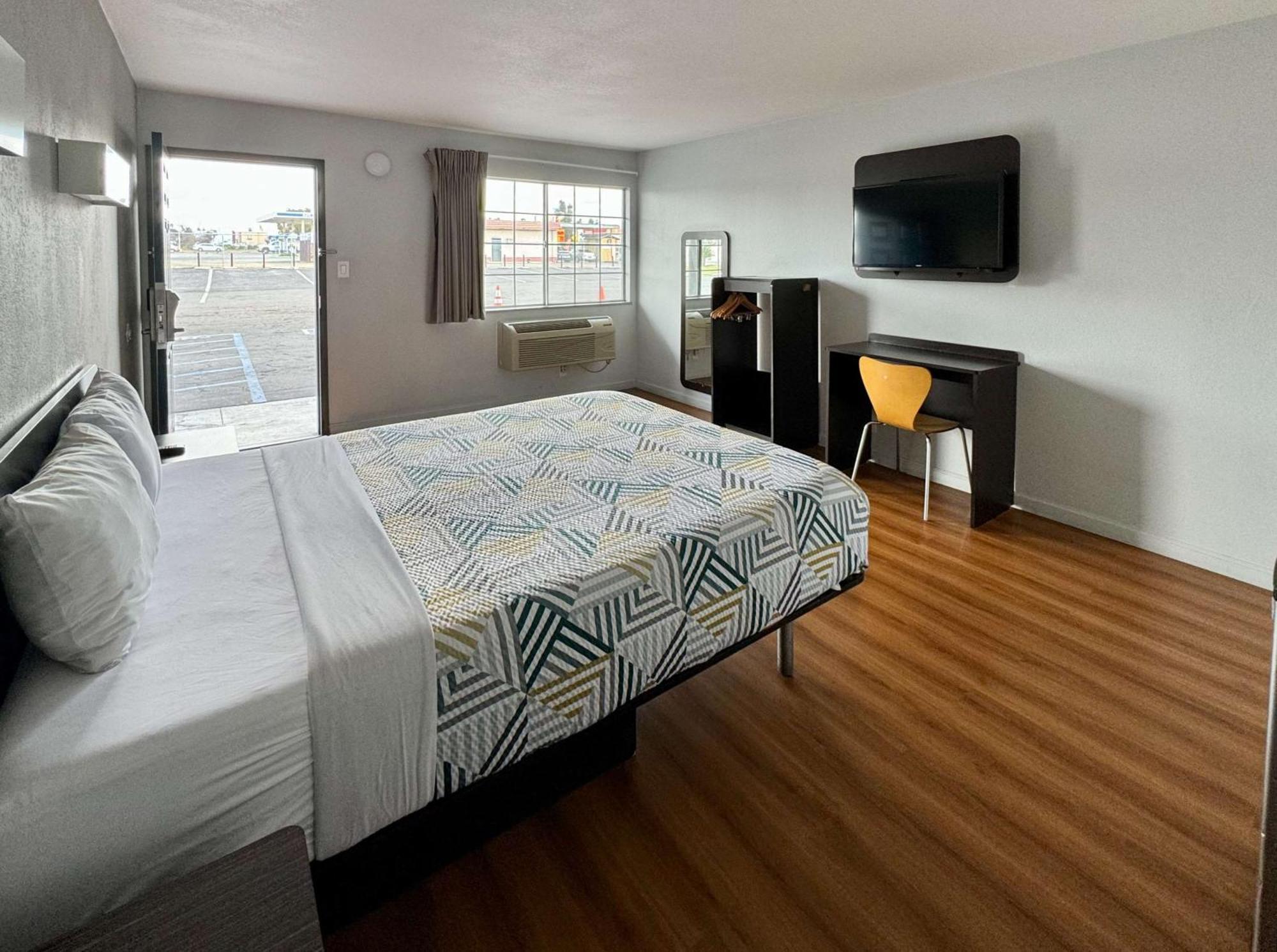 Motel 6-Delano, Ca Екстериор снимка