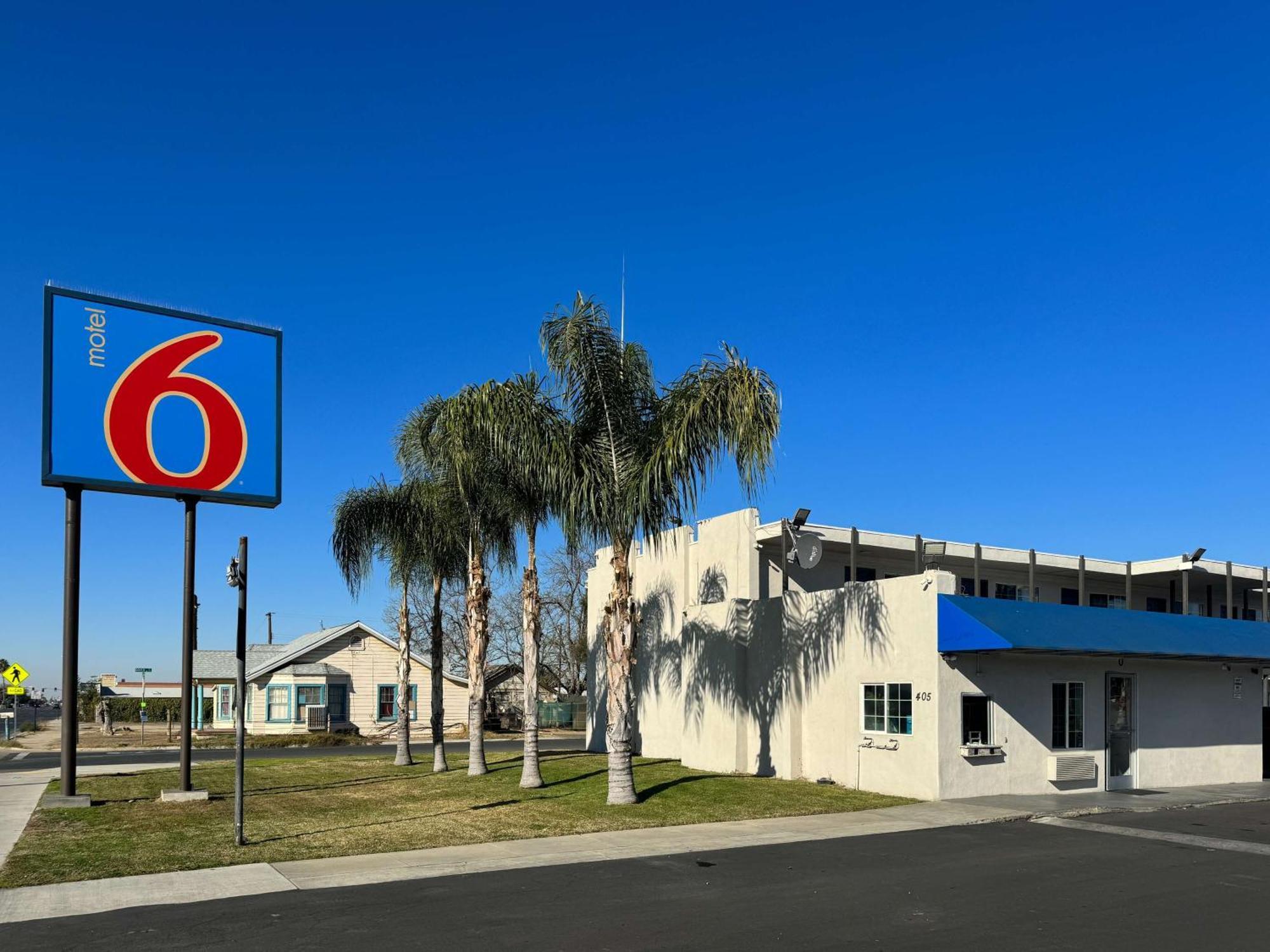 Motel 6-Delano, Ca Екстериор снимка