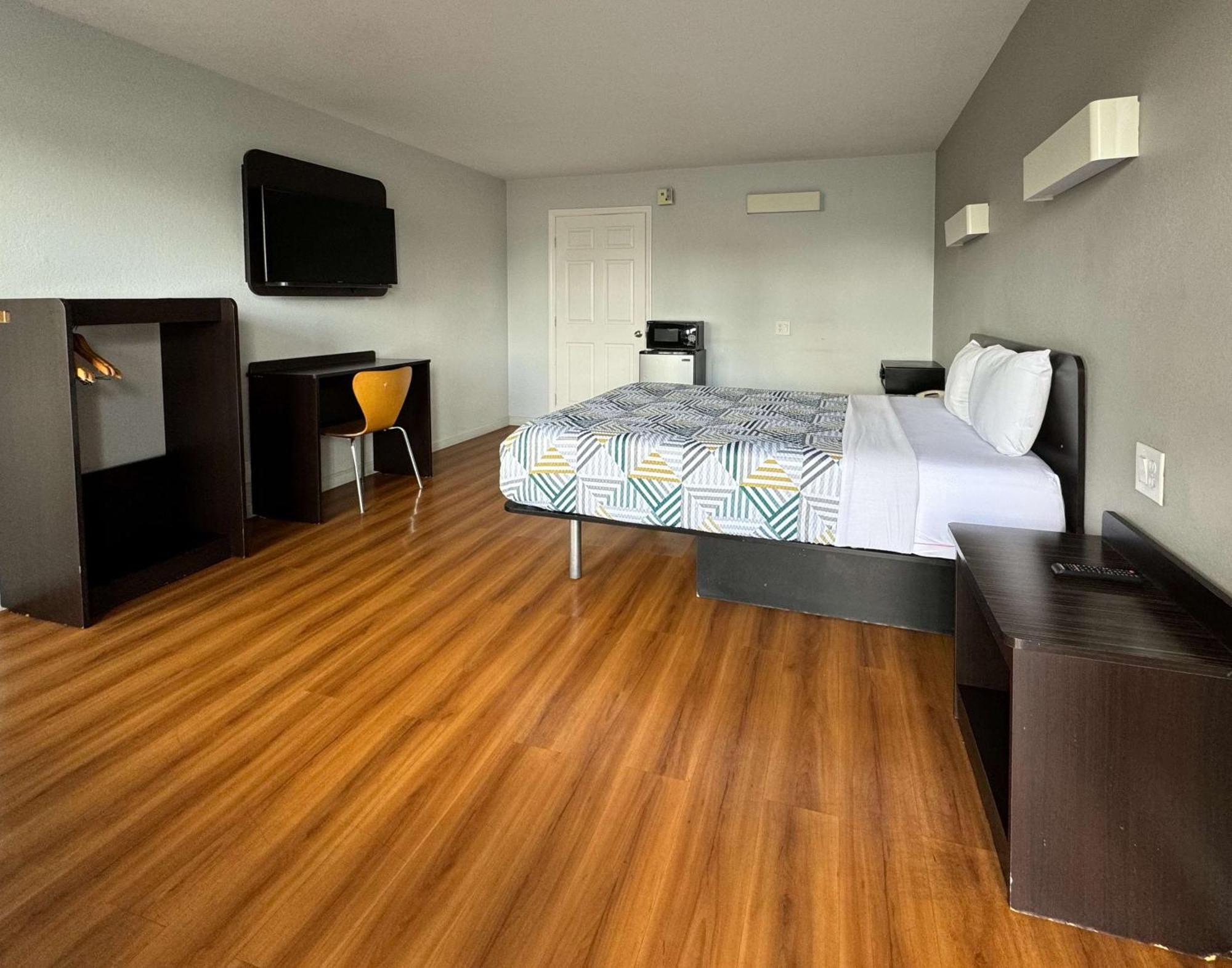 Motel 6-Delano, Ca Екстериор снимка